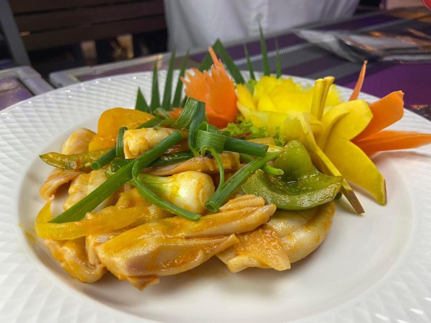 Bangkok: Chao Phraya River Buffet Dinner Cruise - Drinks, Add-Ons, and What $35 Really Buys