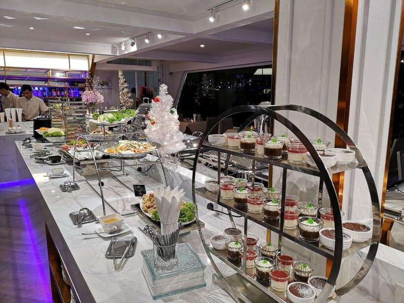 Bangkok: Chao Phraya River Meridian Cruise with Buffet - Booking a Chao Phraya cruise from ICONSIAM, not your hotel