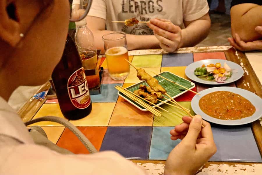 Bangkok: Chinatown Street Food Tour with 8+ Local Dishes - Should you book Bangkok Chinatown Street Food Tour with 8+ Local Dishes?