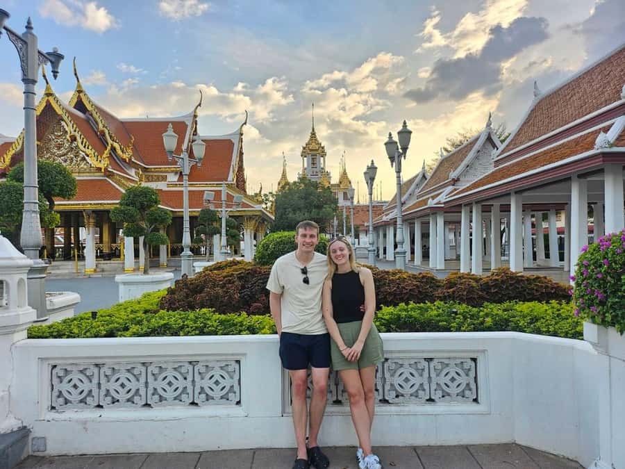 Bangkok: CHOB TUK TUK Ride + Canal Tour + Foods Tasting - Who This Tour Fits Best
