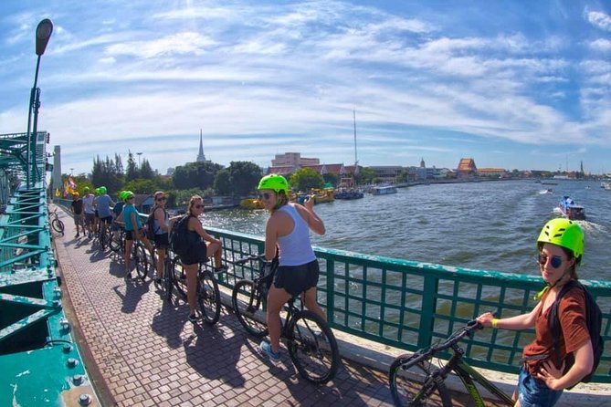Bangkok City Bike Tour - Hotel-pickup & Lunch - Chinatown by bike: crossing over by ferry and then cycling through the energy