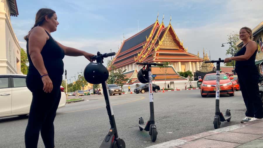 Bangkok: City Highlights Electric Scooter Tour - Flower Market and the Reality of Opening Hours