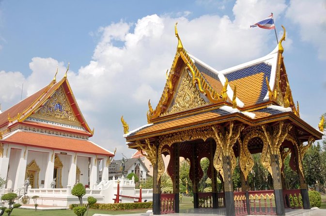 Bangkok Combo: Tuk Tuk App Pass, Chao Phraya Boat & E-sim - Key Things I’d Plan Around