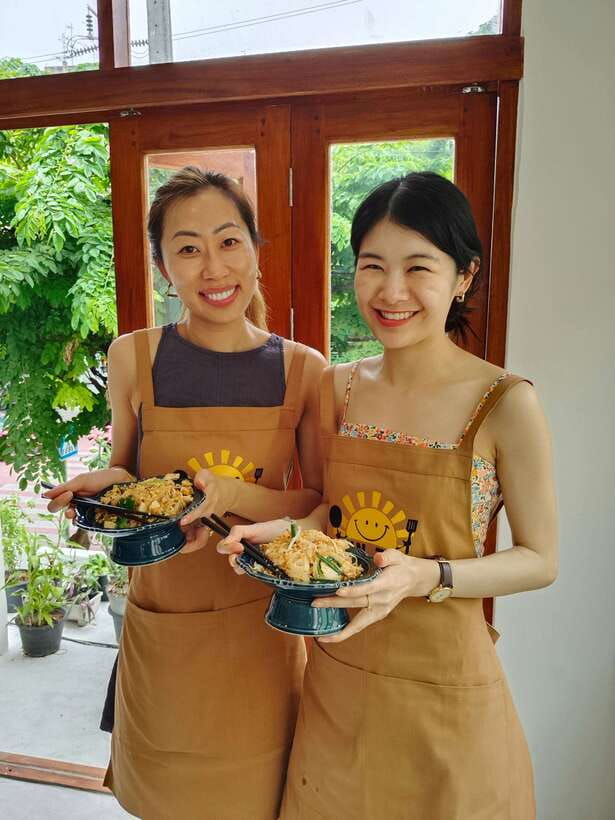 Bangkok: Cooking Class + Tuk Tuk Ride + Market Tour - Inside the Kitchen: What a Renovated Setup Changes