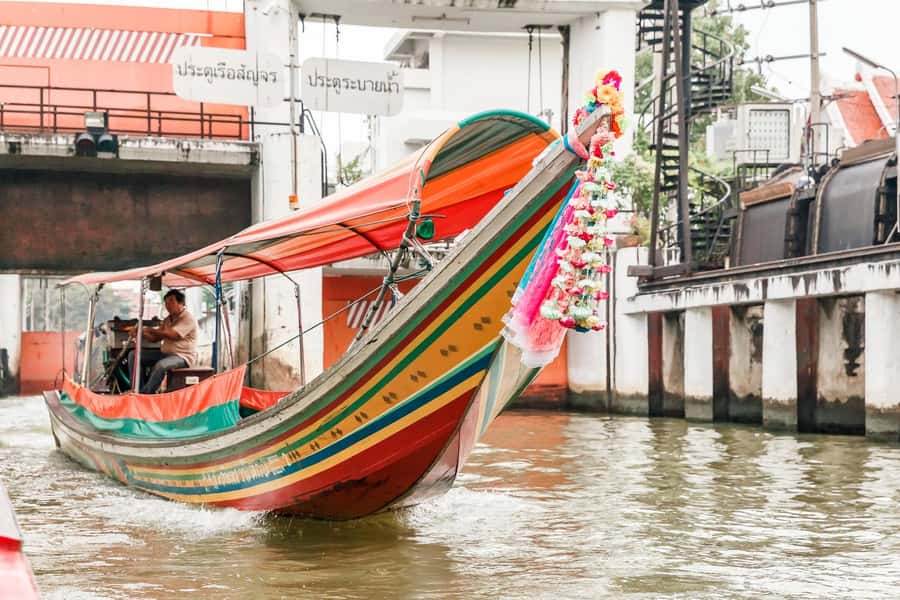Bangkok: Customized Private Long-Tail Boat Hire with a Guide - The route is flexible, but the time box is real