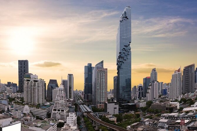 Bangkok Damnoen Saduak, Train Market, Mahanakhon Skywalk - Should you book this Bangkok rail and floating market tour?