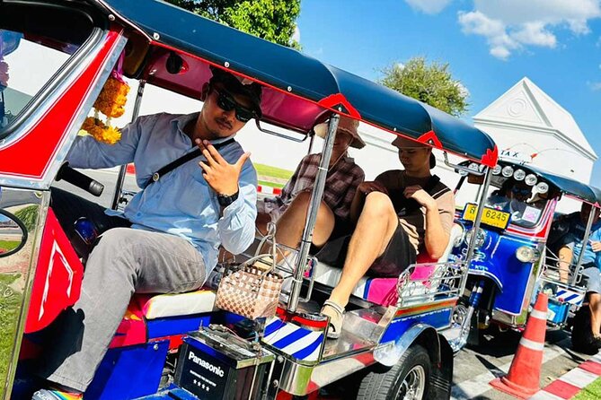 Bangkok Day Tour: Food, Temple & Tuk-Tuk - Bangkok Old City to the Grand Palace: how to enjoy it without rushing