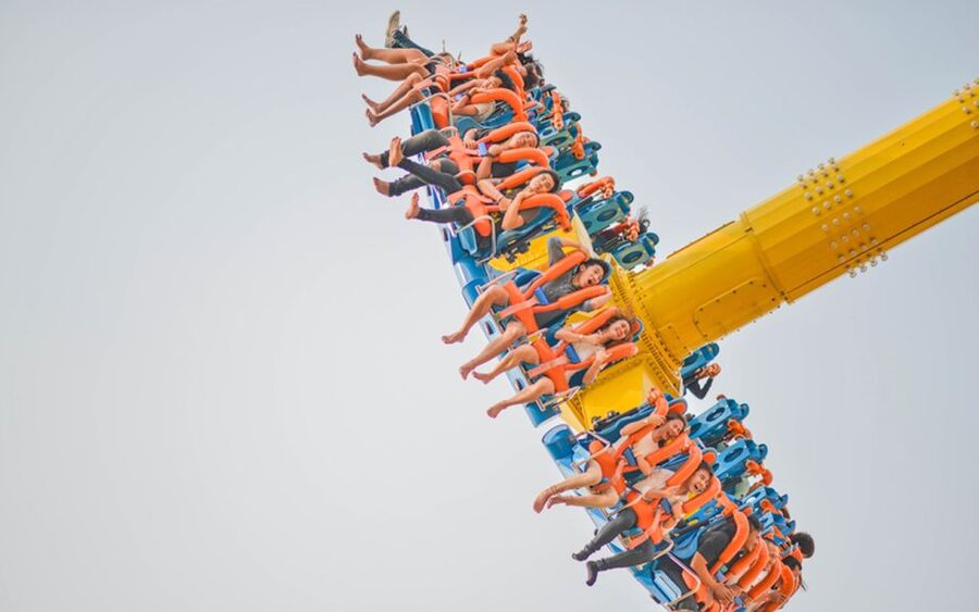 Bangkok: Dream World Entrance Ticket - Picking the right package: Super Visa vs Snow Town and Go-Kart