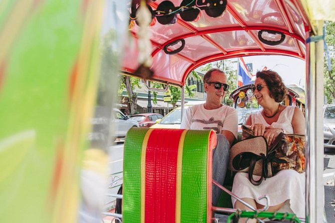 Bangkok Electric Tuk Tuk: Thonburi, Wang Lang & Food Tour - Sanam Chai: Starting in a Real Bangkok Rhythm