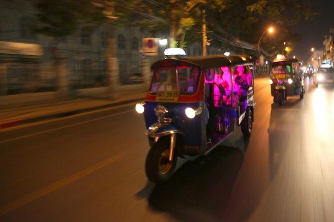 Bangkok Evening Street Food Tuk Tuk Adventure - The 6pm meeting point, and how to avoid Bangkok evening stress