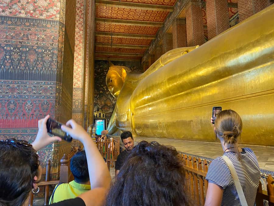 Bangkok: explore Wat Pho + tuk tuk sightseeing - Why a tuk tuk is more useful than you think in Bangkok old town