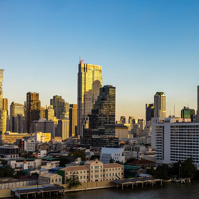 Bangkok: Fallabella River Front Iconsiam - Practical tips that make or break the experience