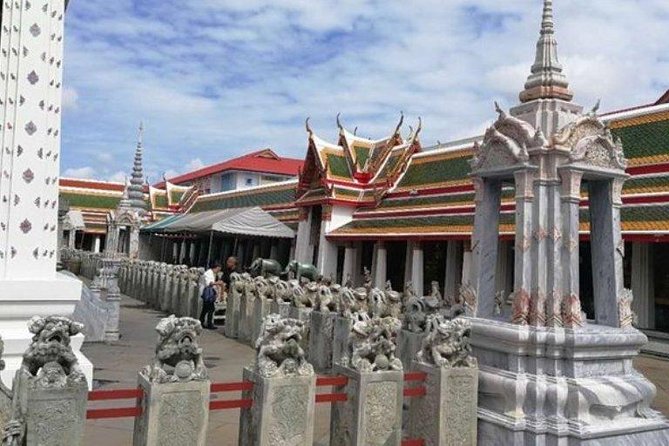 Bangkok Famous Temples sightseeing with Chinatown - Chinatown Bangkok: One Hour for Shops and Chinese Food