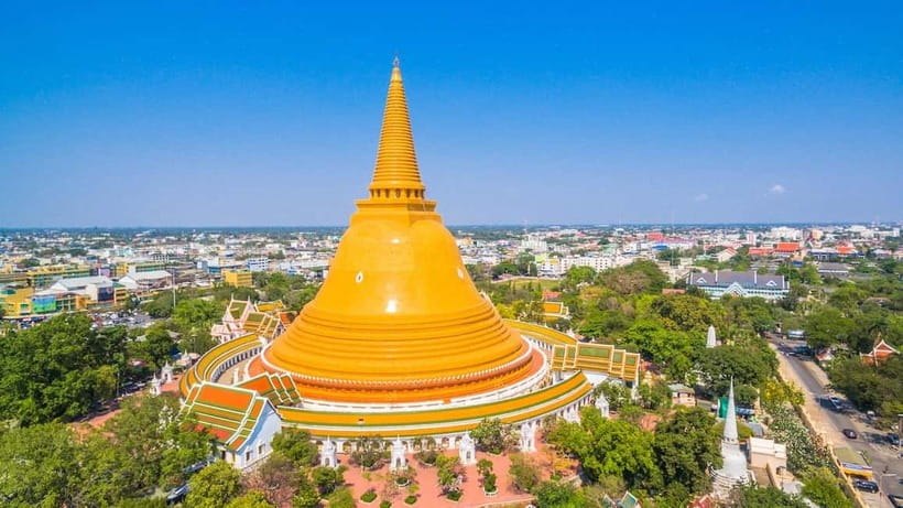 Bangkok: Floating Market, Phra Pathom Pagoda & Cafes Tour - Phra Pathom Chedi: the tallest stupa and a calmer reset