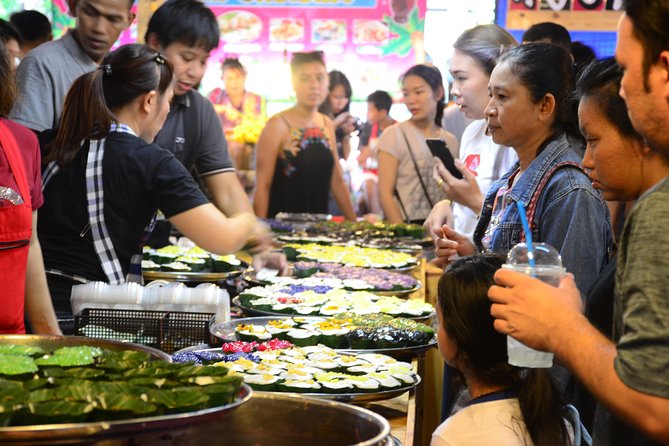 Bangkok Floating Markets and Boat Tour - Boat Tour on Bangkok Klongs, Plus Time to Paddle