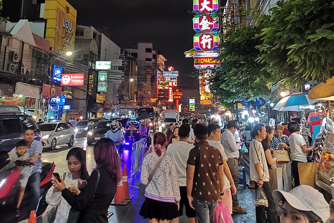 Bangkok Food Tour By Night - Language and group flow: what to watch for in a small (up to 12) group