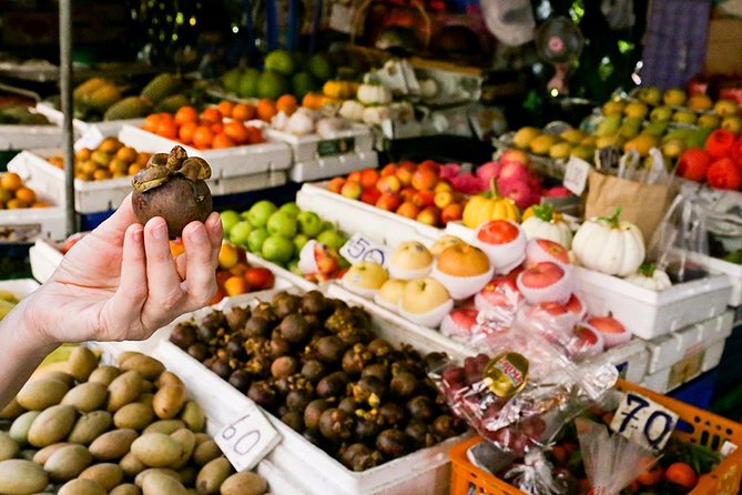 Bangkok Food Tour of Bang Rak with Local Guide - Chinese herbal drinks and shophouse flavor