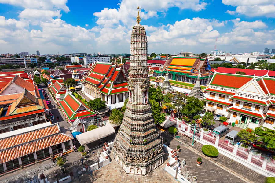 Bangkok: Full-Day Private Customized Tour with Transport - What you actually get at the start: hotel pickup and an itinerary that can move