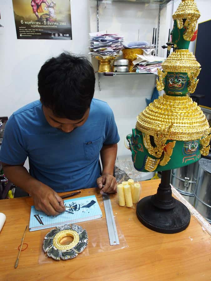 Bangkok: Full-Day Walking Tour Mini Group - Sampeng Market: wholesale lanes and how commerce really works