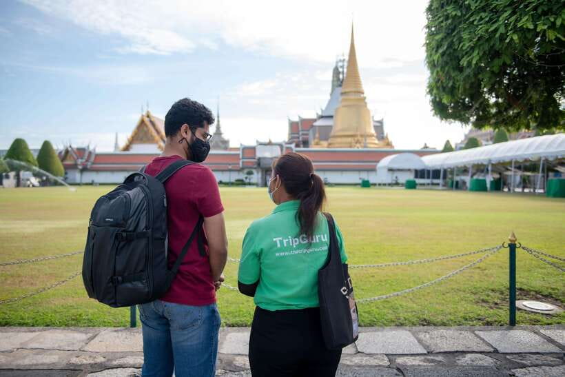 Bangkok: Grand Palace and Wat Phra Kaew Guided Walking Tour - Grand Palace in about one hour: how to see more than walls