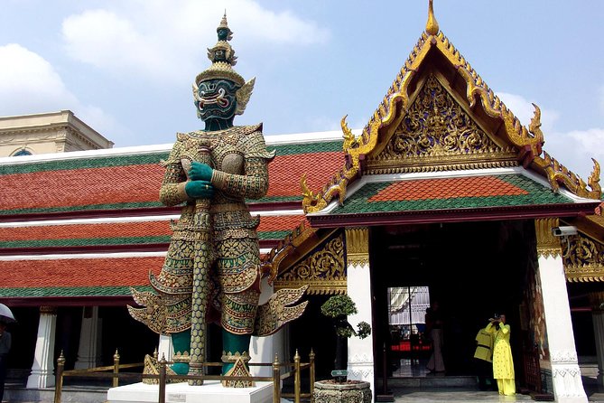 Bangkok Grand Palace Tour with Convenient Hotel Transfer - Price and logistics: worth it if you want time-saving guidance