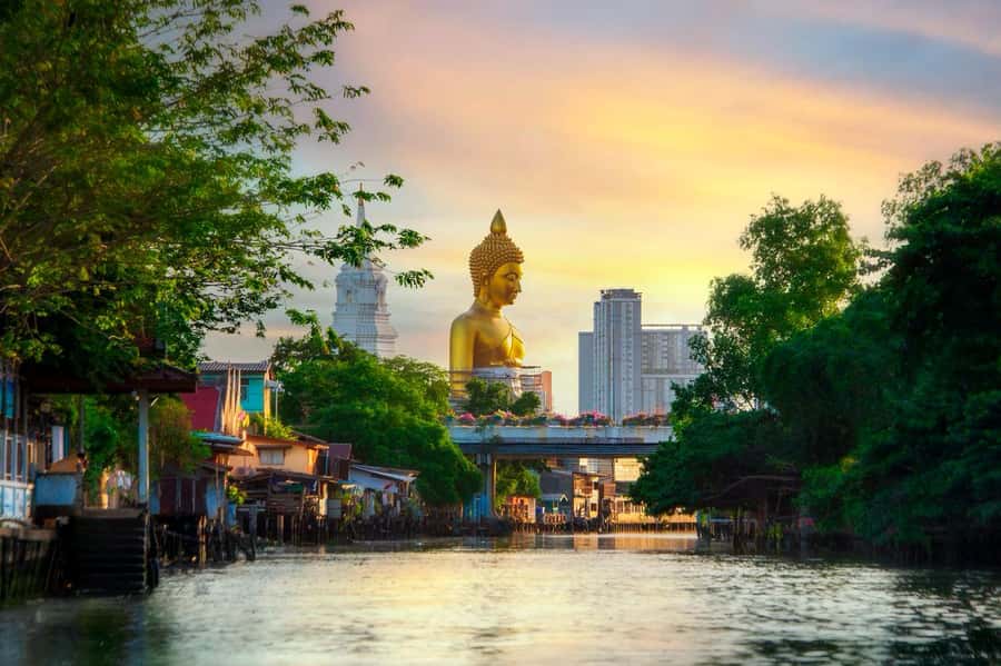 Bangkok: Grand Palace, Wat Arun & Giant Buddha Iconic Tour - Price and Logistics: What $78 Really Covers