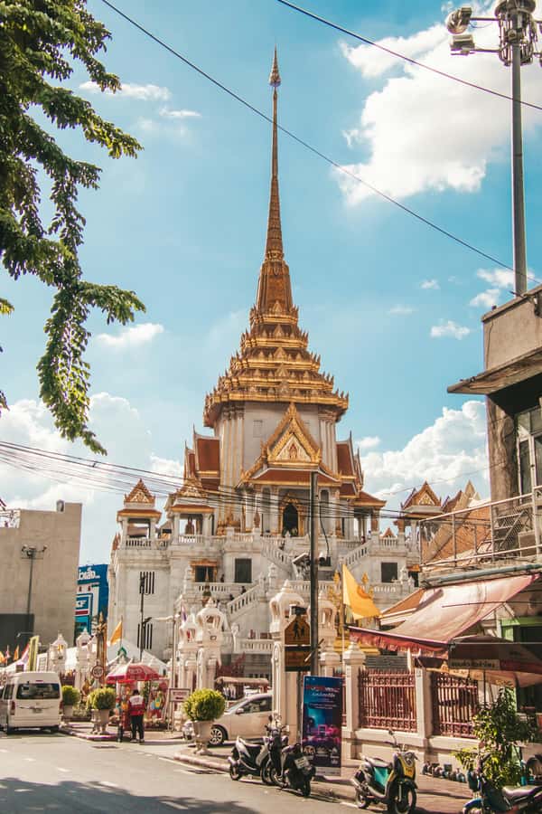 Bangkok: Grand Palace, Wat Pho and Wat Arun - The Timing Puzzle: When Golden Buddha Fits the Day