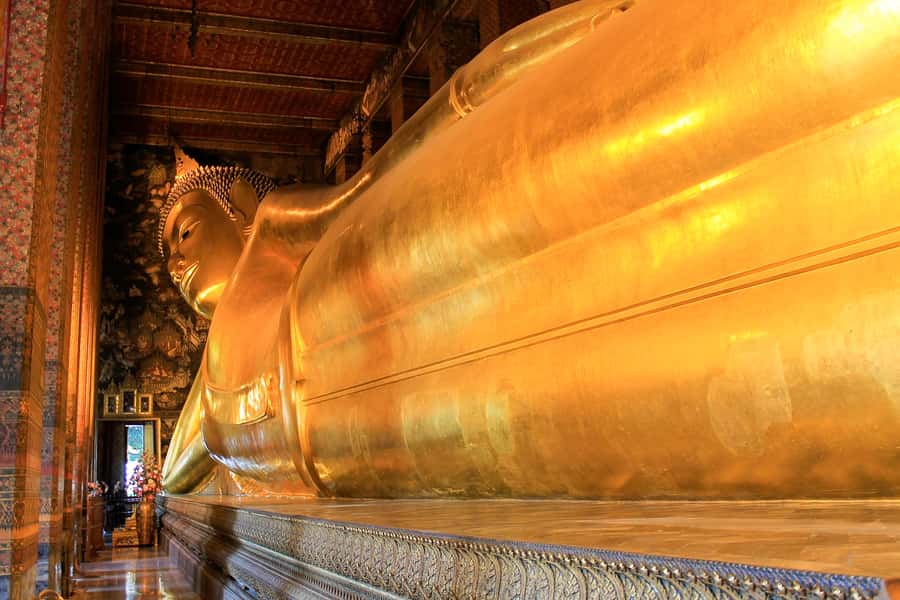 Bangkok: Grand Palace, Wat Pho, and Wat Arun Private Tour - Grand Palace And Wat Phra Kaew: The Rules, Then The Wow