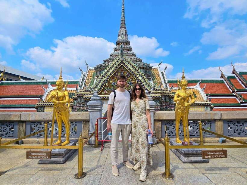 Bangkok: Grand Palace, Wat Pho, Wat Arun and Wat Sa Ket Tour - Wat Saket Golden Mount: the quiet finale with wide city views
