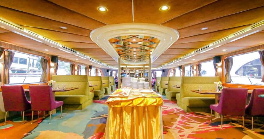 Bangkok: Grand Pearl Dinner Cruise with Hotel Transfer - Chao Phraya at night: what the Grand Pearl cruise feels like