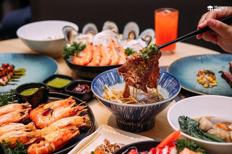 Bangkok: Great Harbour International Buffet - Great Harbour International Buffet in Bangkok, the quick pitch