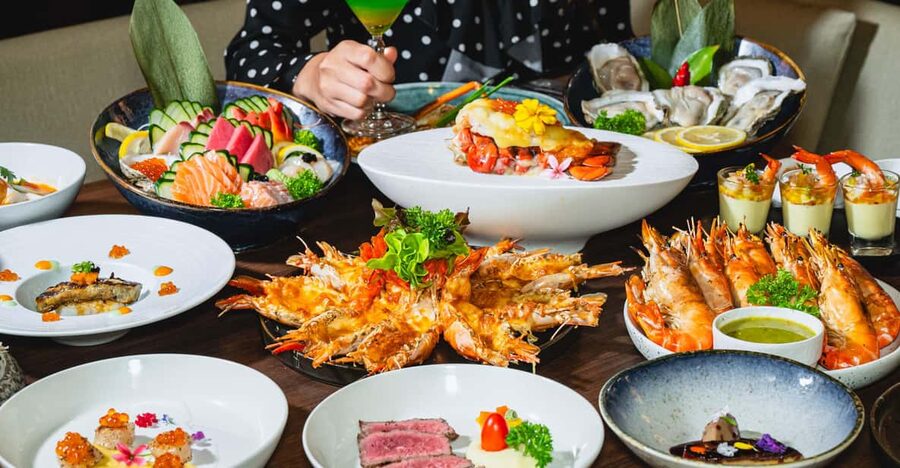 Bangkok: Great Harbour International Buffet - Drinks included, and why it changes how you eat