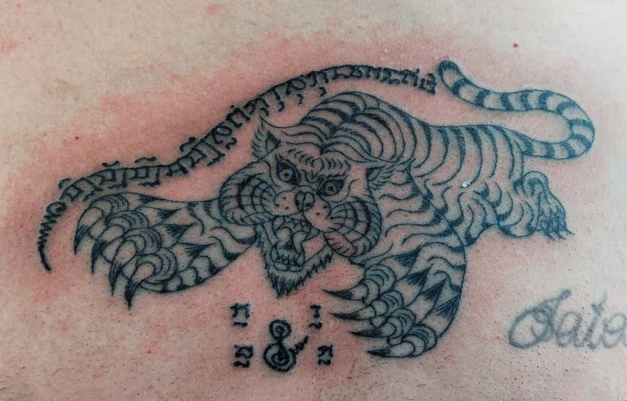 Bangkok: Hand-Poke Tattoo Guide at Wat Bang Phra & Blessing - Wat Bang Phra: where the experience starts to feel real