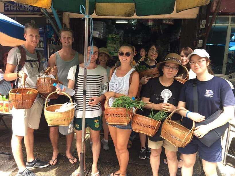 Bangkok: Hands-on Thai Cooking Class and Market Tour - Mango Sticky Rice Plus Mango Carving, Two Different Sweet Endings