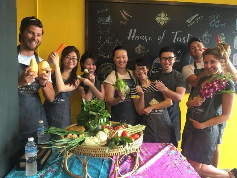 Bangkok: Hands-on Thai Cooking Class and Market Tour - Price and Value at $45 for 210 Minutes