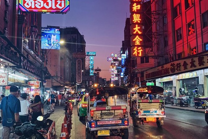 Bangkok Hidden Paths Night Biking Tour with Street-food Meal - Group size and guide attention: how the tour keeps you safe