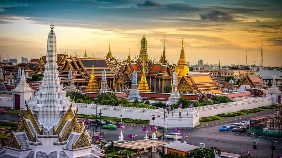 Bangkok Highlight Temple Private Tour - A 6-Hour Private Circuit Through Bangkoks Temple Heavyweights