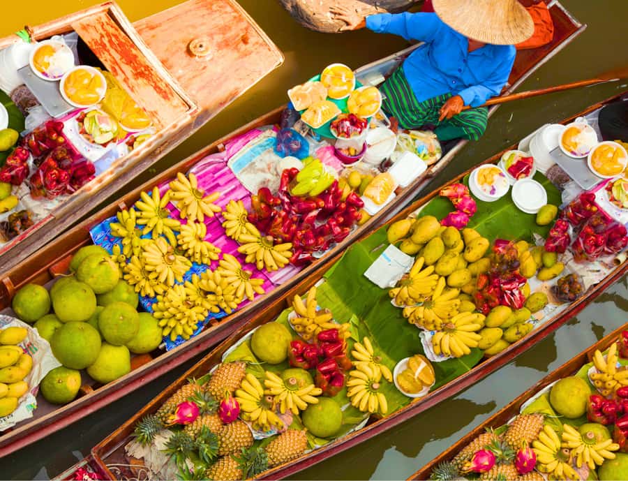 Bangkok: Highlights tour with Grand Palace & Floating Market - Grand Palace and Wat Phra Kaew: Siam’s royal center, dressed in gold