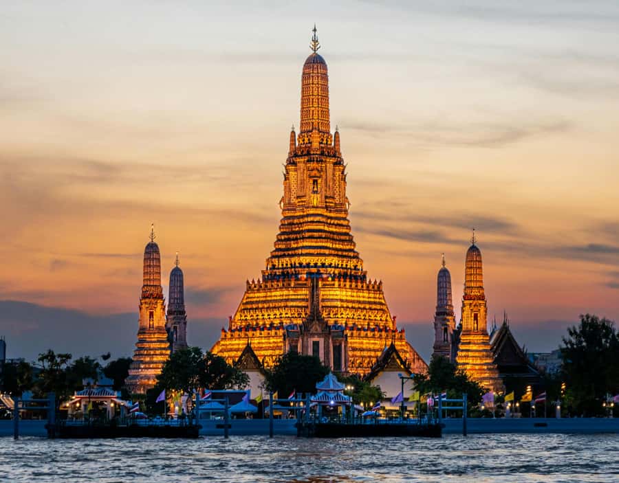 Bangkok: Highlights Tour wth Grand Palace & Must See Temples - Kuan Yim Shrine and Thian Fah Foundation for a calmer pause