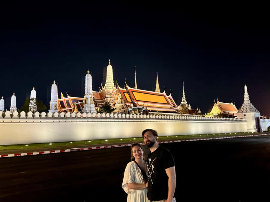 Bangkok: Highlights with Food Tour & Sunset in Wat Arun - Why this Bangkok route works: canals, temple light, then night food