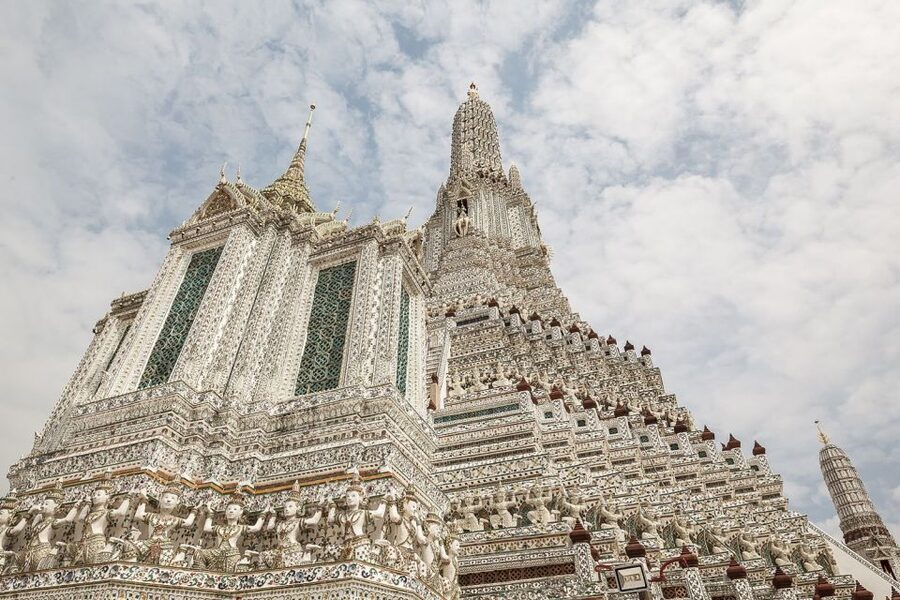 Bangkok: Historical Temples Tour & Hidden Bar at Sunset - Key Things I’d Book This For