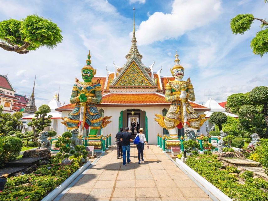 Bangkok: Instagram Spots & Half-Day Temples Tour - Key Points at a Glance