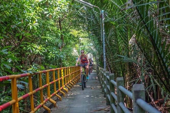 Bangkok Jungle Bike Tour - Hotel-pickup & Lunch - Sri Nakhon Khuean Khan Park and Botanical Garden: where the pace slows on purpose