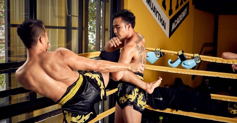 Bangkok: Learn 1-1 Muay Thai + Free Muaythai Shorts & Pickup - What to bring (and what you can leave at the hotel)