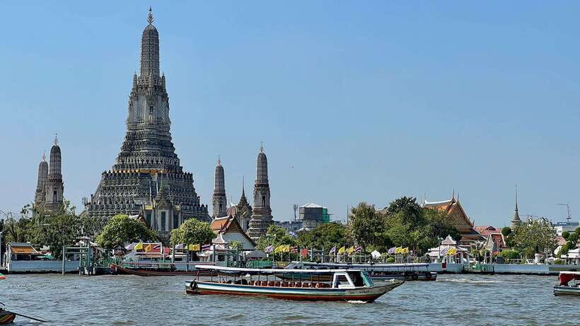 Bangkok: Longtail Boat Canal Tour to Wat Arun - Why the Khlongs and Wat Arun route feels different