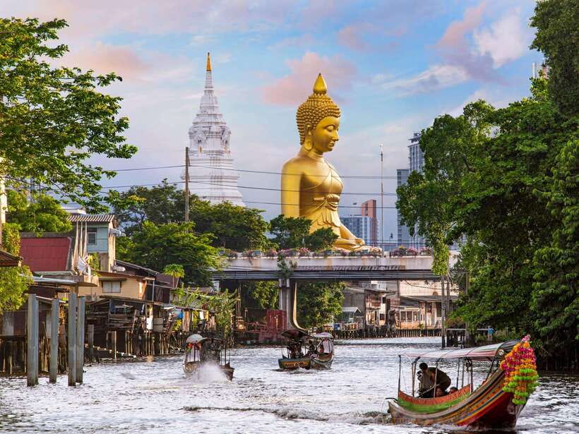 Bangkok: Longtail Boat Canal Tour to Wat Arun - Wat Paknam Phasi Charoen: emerald glass pagoda and the Giant Golden Buddha