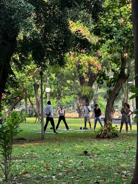 Bangkok: Lumpini Park Yoga Experience - Who This Fits Best: Beginners, Returners, and Stress-Relief Seekers