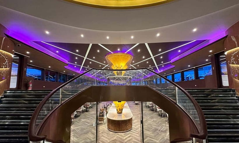 Bangkok: Luxury Dinner Cruise on Chao Phraya River - Live Band Music: The Tone Sets The Mood