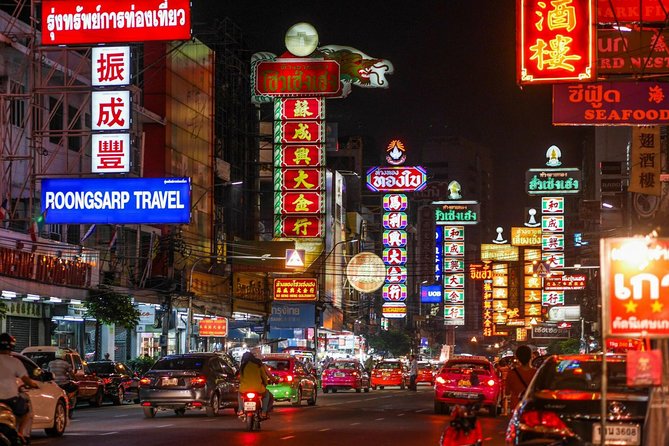 Bangkok: Magical Chinatown At Night With A Local Host - Chinatown after dark, with a local guide doing the heavy lifting