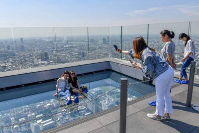 Bangkok Mahanakhon SkyWalk Experience with Private Hotel Transfer
